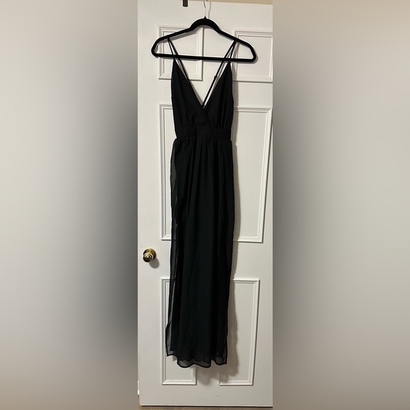 Revamped Dresses & Skirts - Revamped black deep v neck spaghetti strap dress